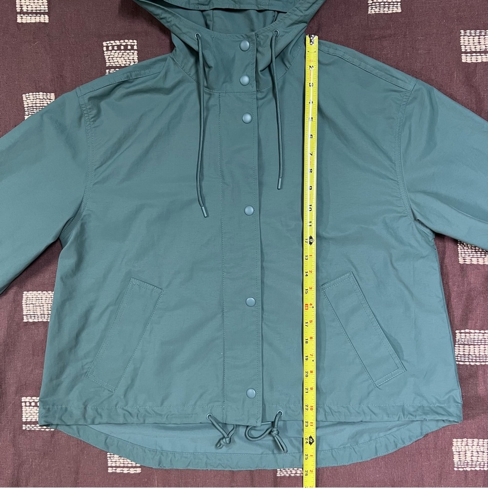 Gap Oversized Cropped Rain Jacket - image 6